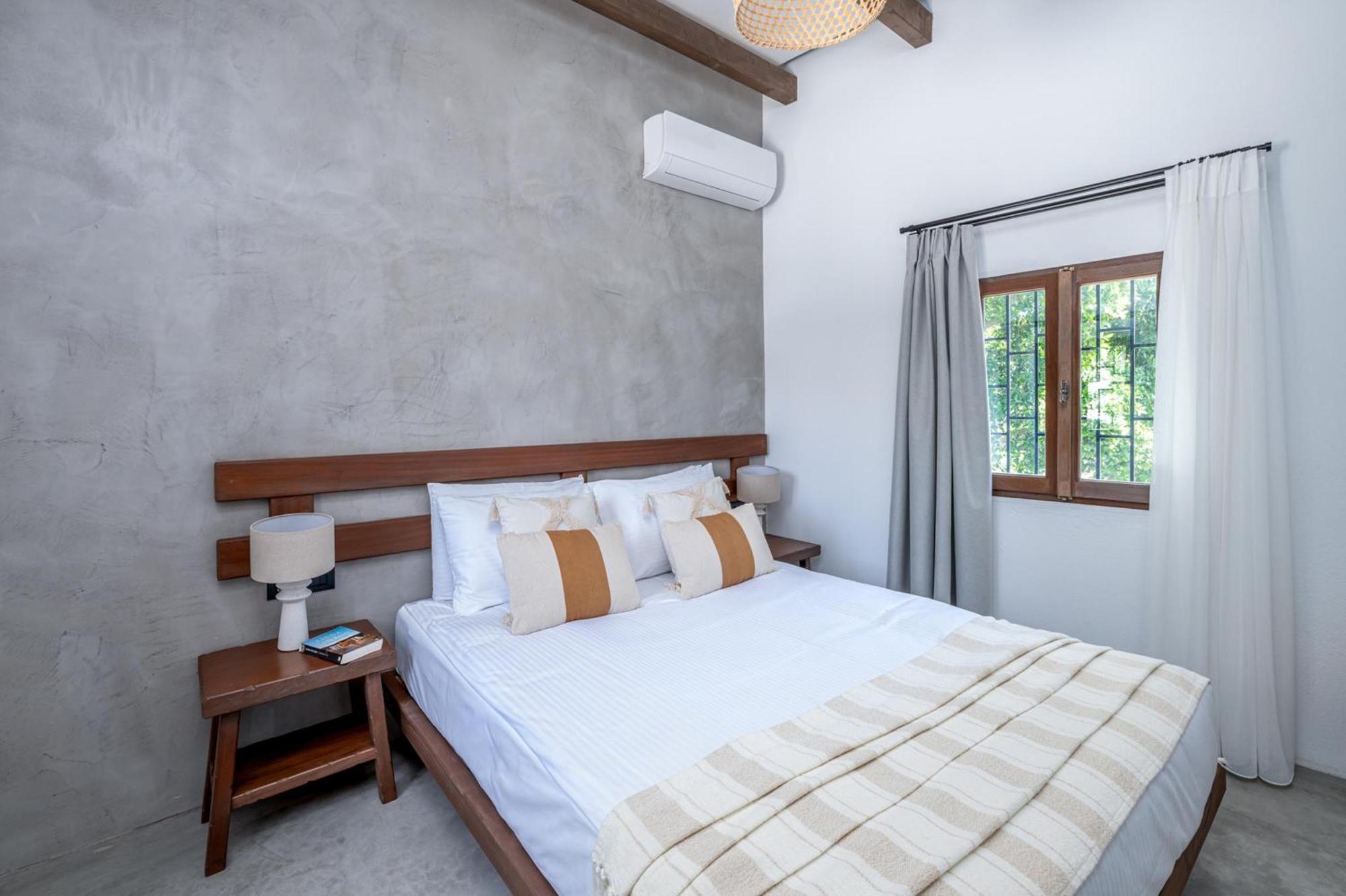 Elia Suites - Old Town Rhodes City Екстер'єр фото