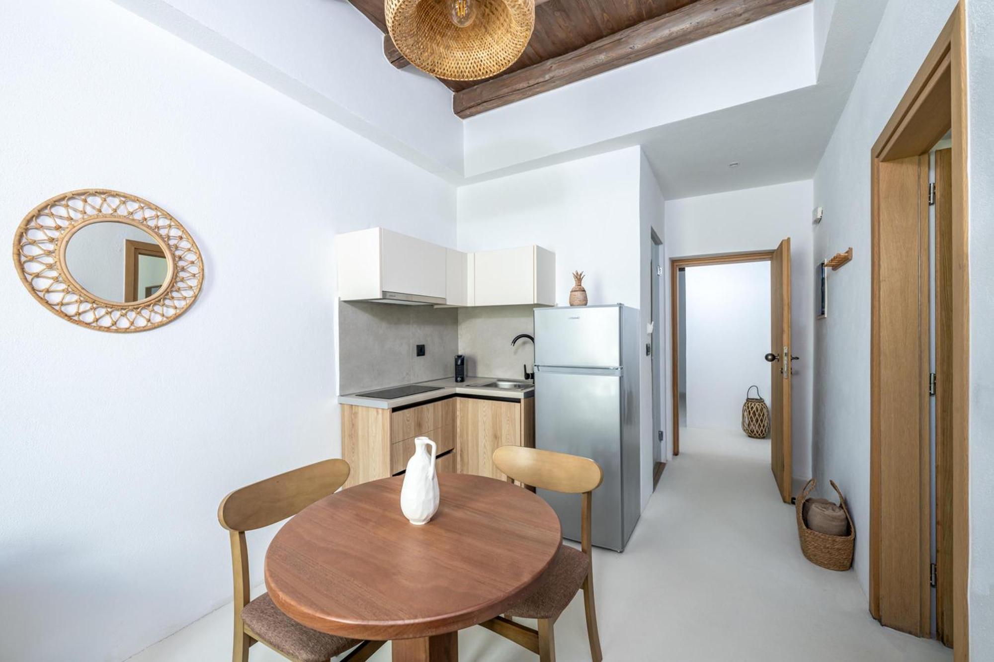 Elia Suites - Old Town Rhodes City Екстер'єр фото