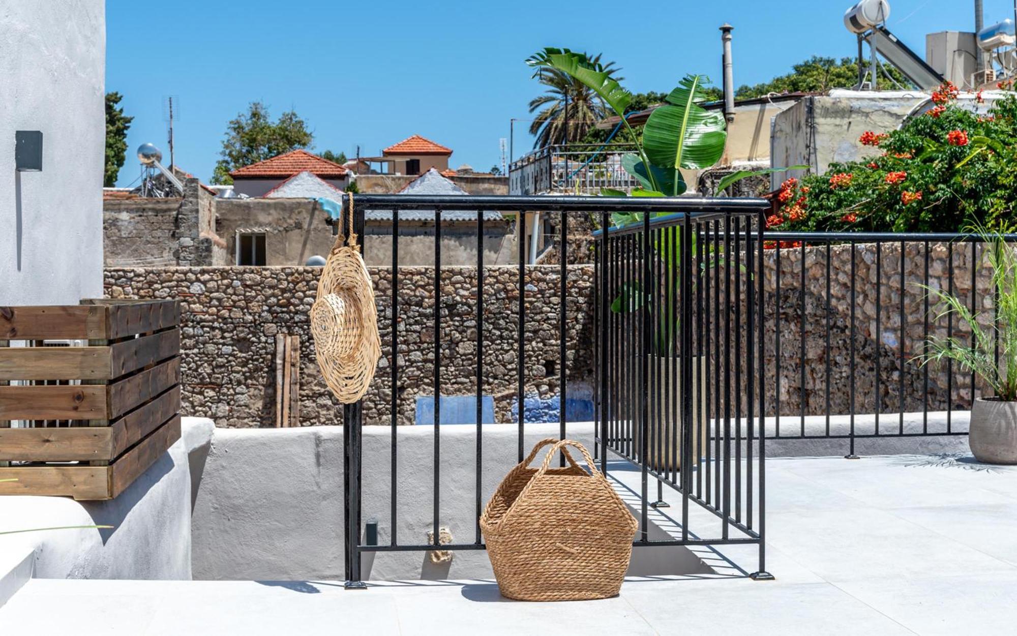 Elia Suites - Old Town Rhodes City Номер фото