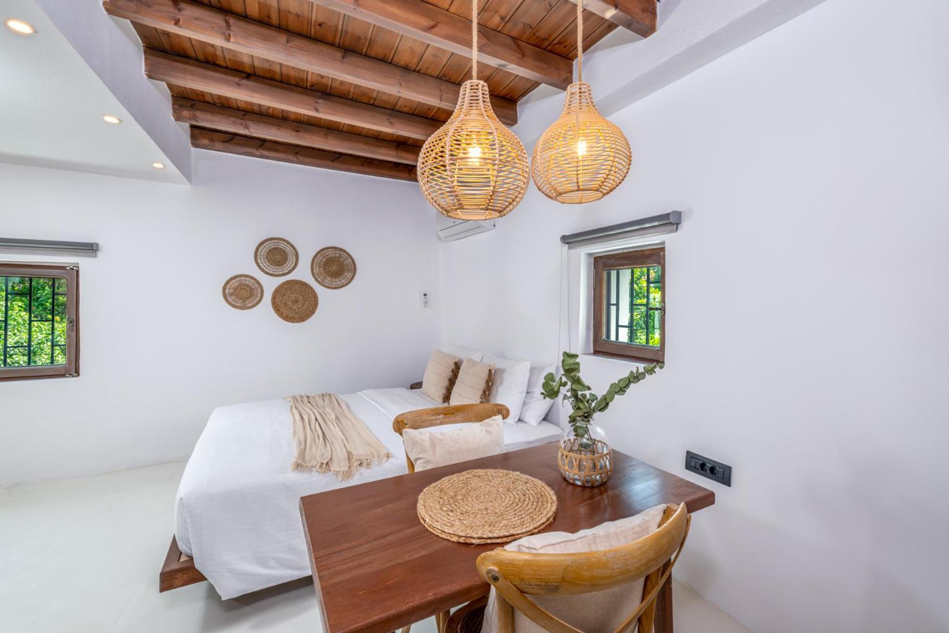 Elia Suites - Old Town Rhodes City Екстер'єр фото