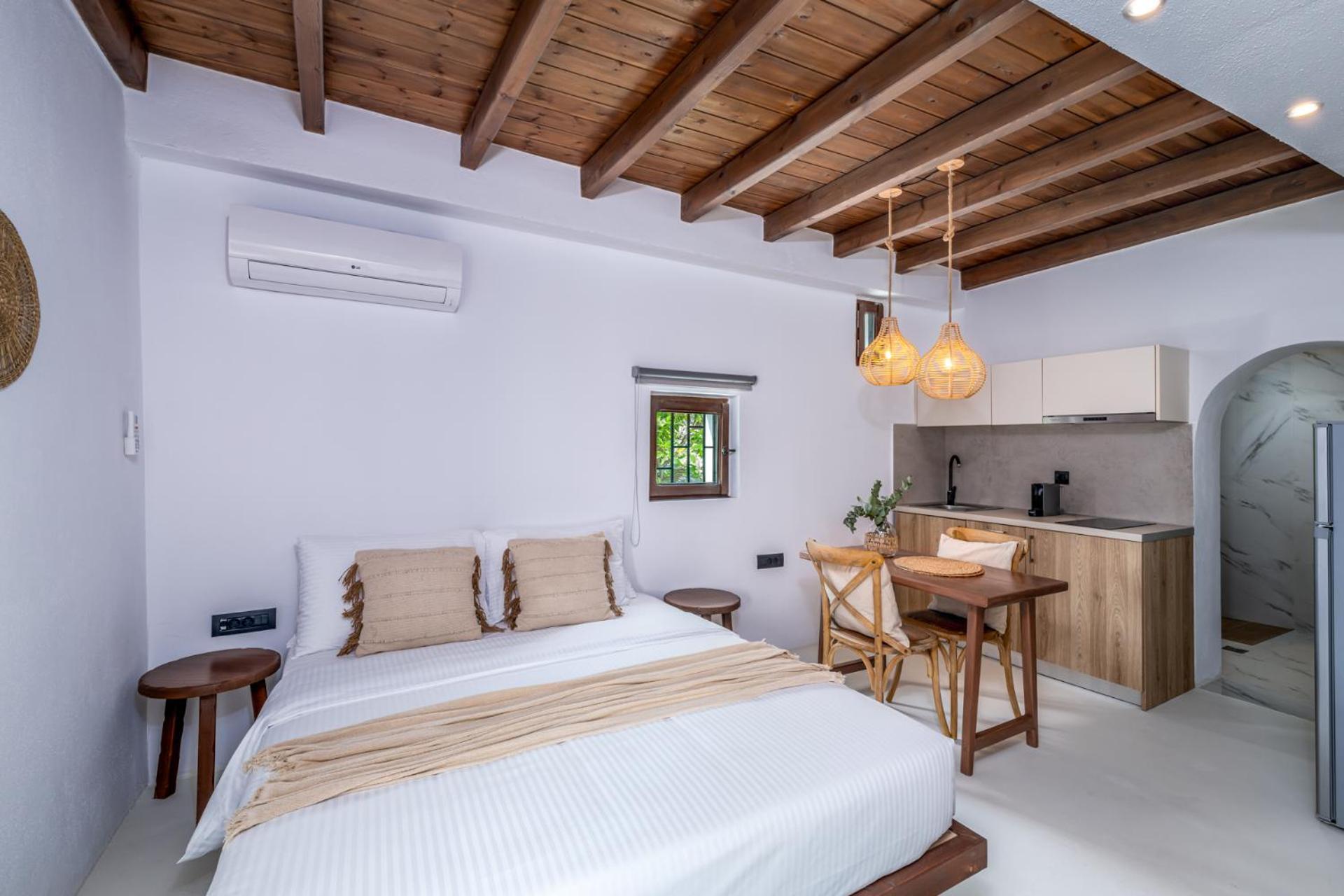 Elia Suites - Old Town Rhodes City Екстер'єр фото
